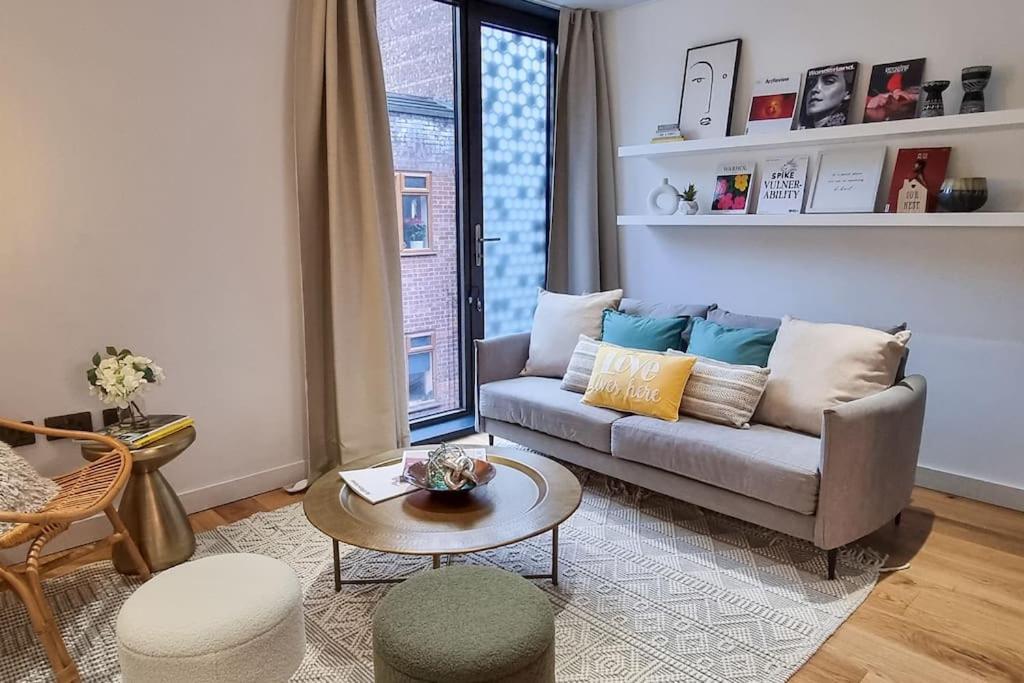 Stunning Luxury Townhouse In Centre Of Manchester Exterior photo