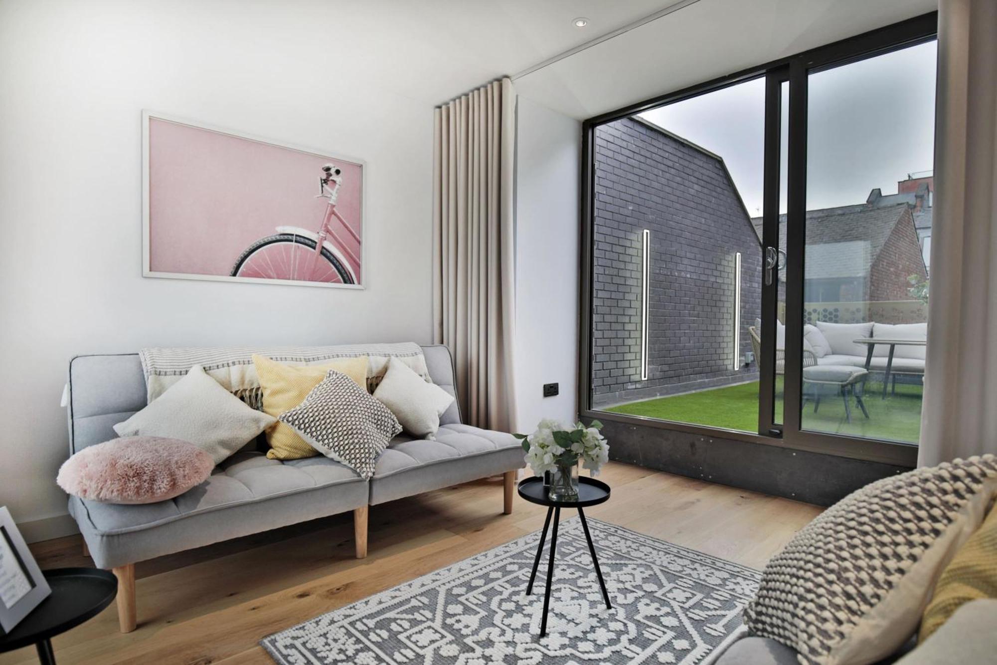 Stunning Luxury Townhouse In Centre Of Manchester Exterior photo